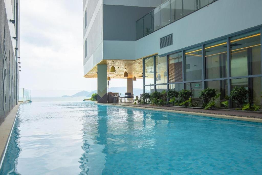 Luxury Seaview Panorama Nha Trang By Luna Luaran gambar